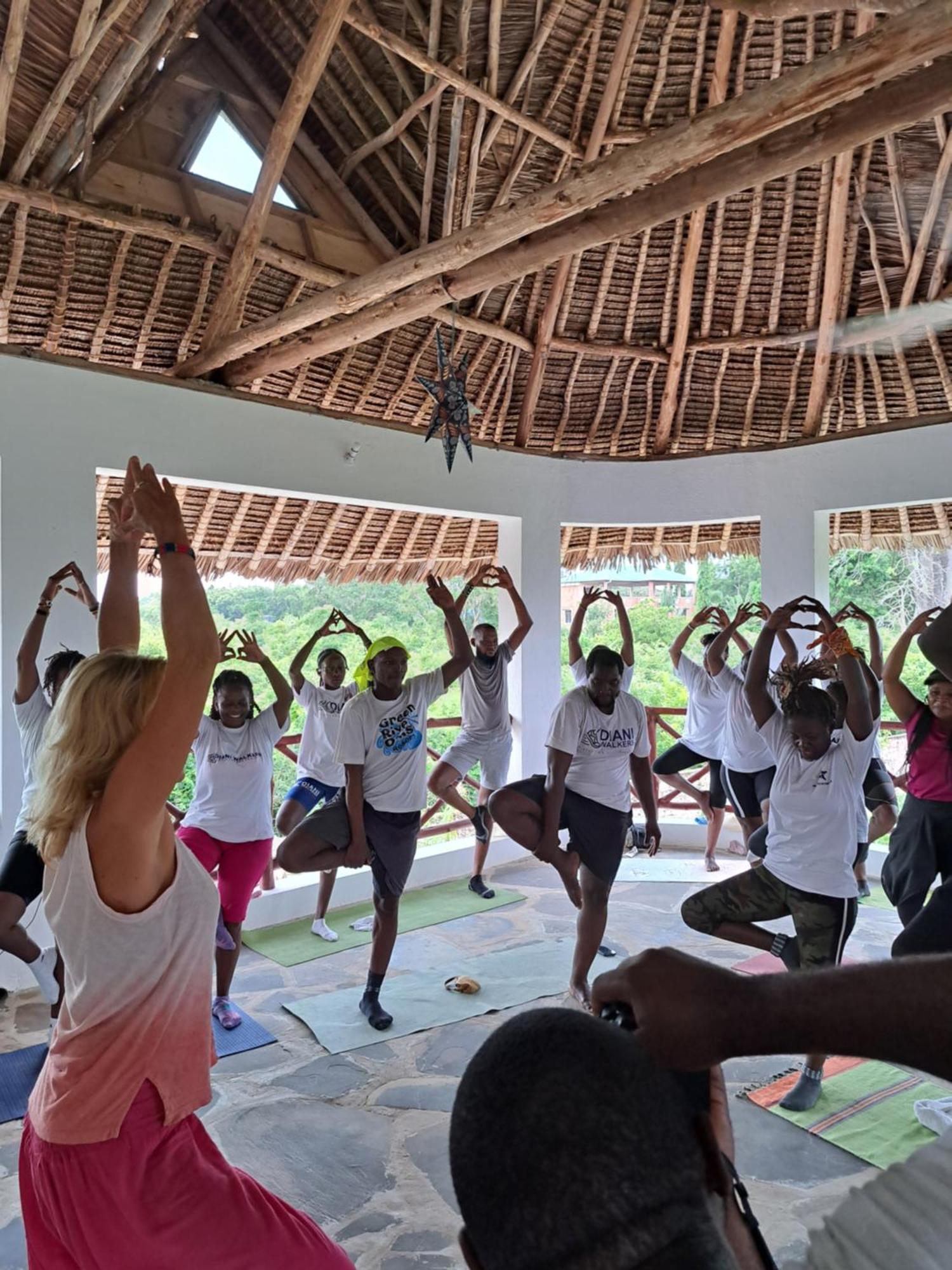 Diani Yoga Barn Bed & Breakfast Ukunda Exterior photo